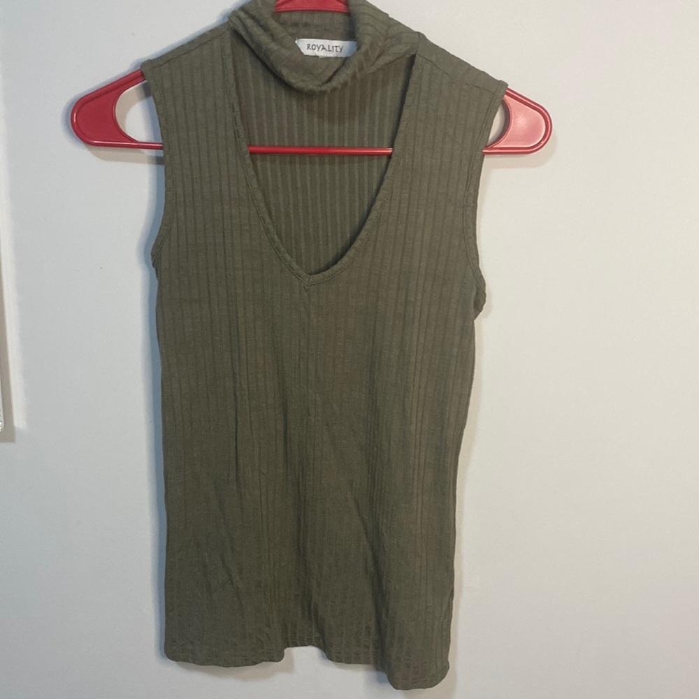 Turtle neck tanks bundle